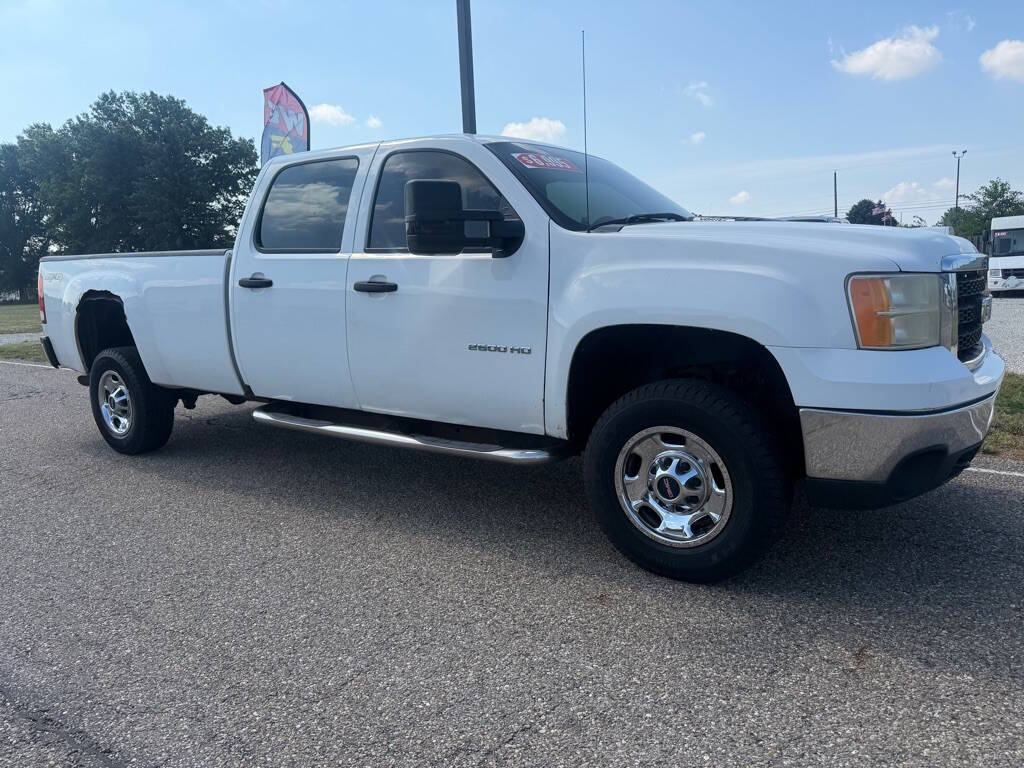 White 2011 GMC Sierra 2500HD Work Truck 1