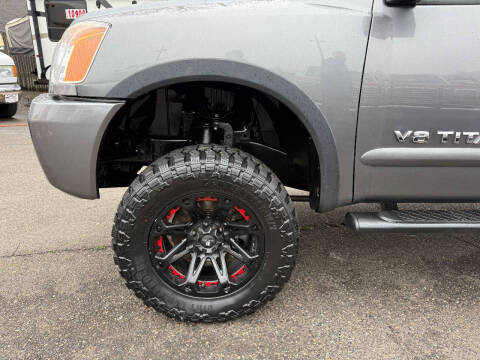 2013 Nissan Titan PRO-4X