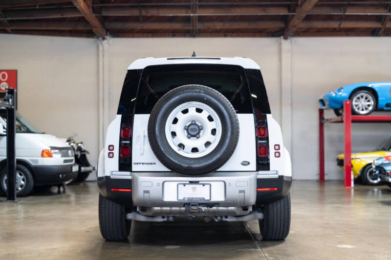 2020 Land Rover Defender 110 Standard