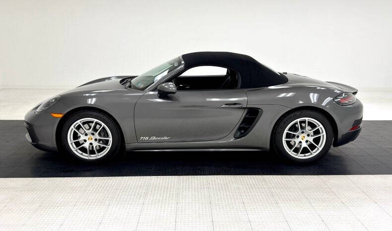 2017 Porsche 718 Boxster