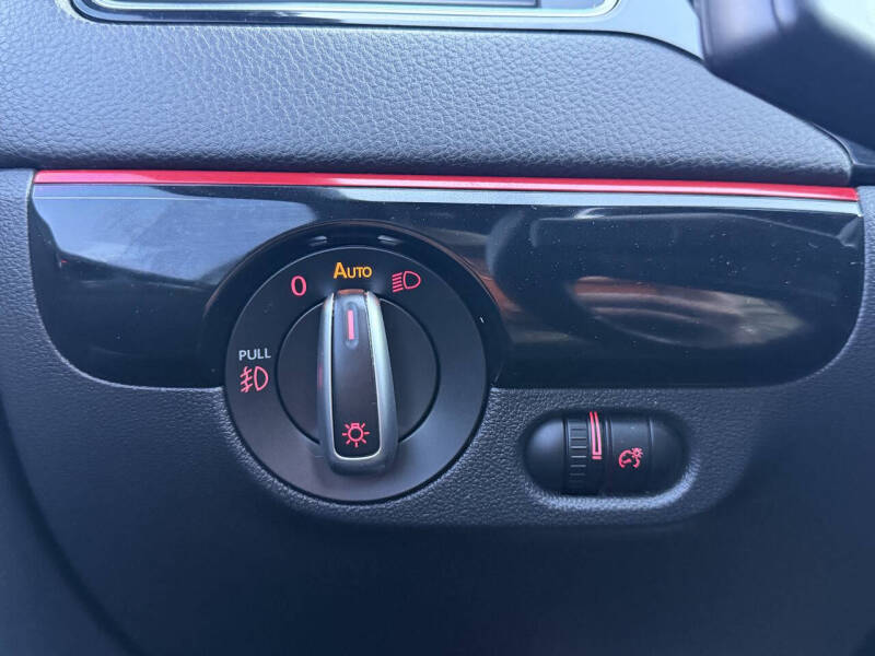 2016 Volkswagen Jetta 2.0T GLI SEL