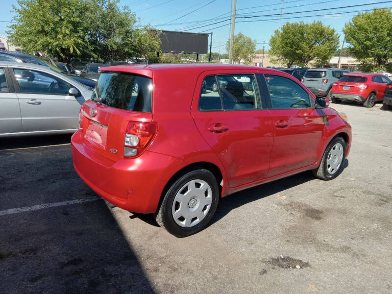 2010 Scion xD