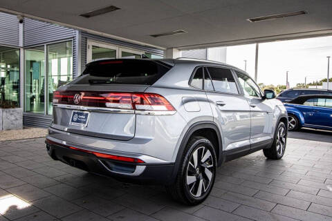 2024 Volkswagen Atlas Cross Sport SE