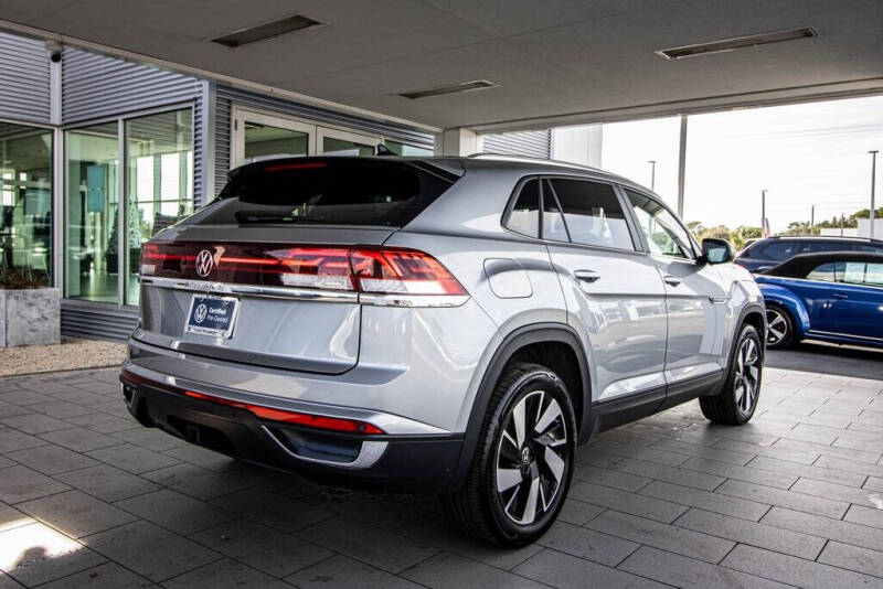 2024 Volkswagen Atlas Cross Sport SE