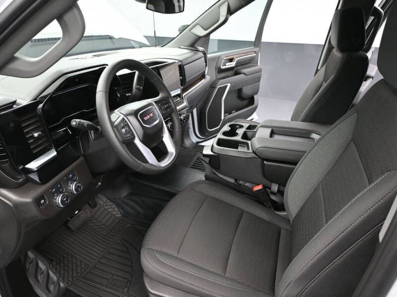 2025 GMC Sierra 2500HD