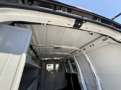 2019 GMC Savana 2500