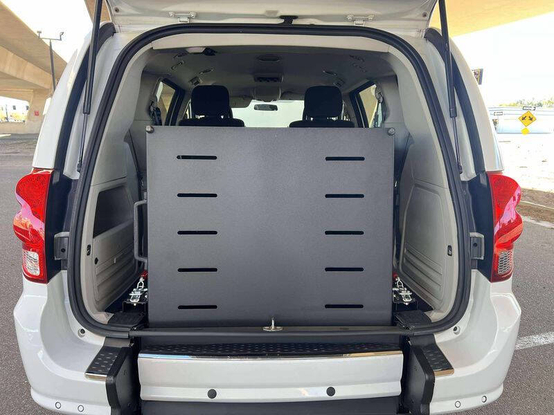 2016 Dodge Grand Caravan SE