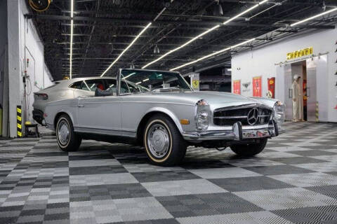 1970 Mercedes-Benz 280-Class