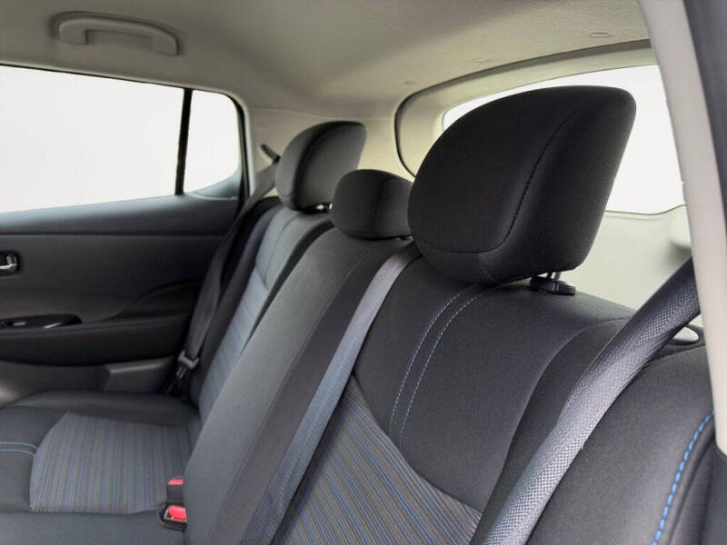 2025 Nissan LEAF SV PLUS