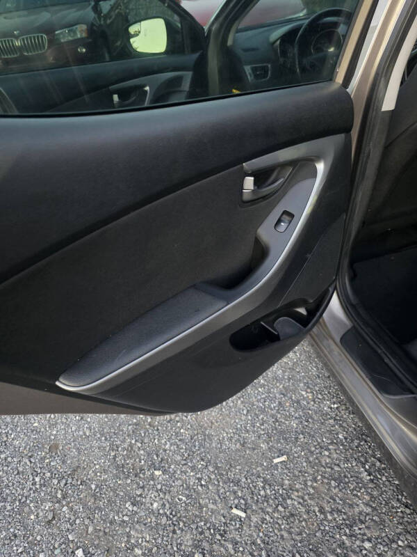 2016 Hyundai Elantra Limited