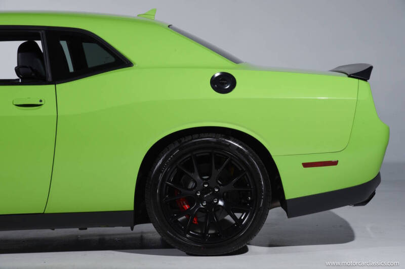 2015 Dodge Challenger SRT Hellcat