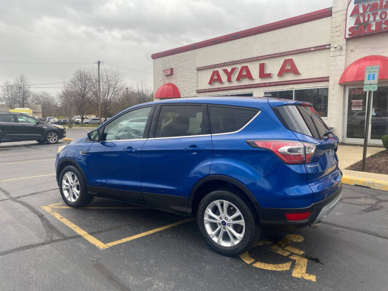 2017 Ford Escape SE photo 3