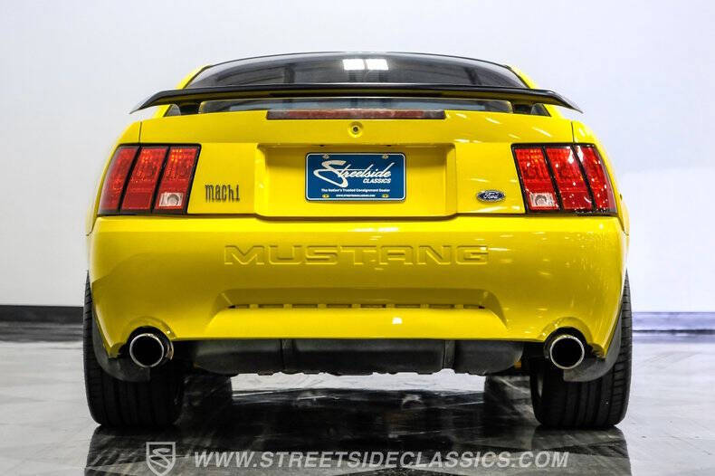 2003 Ford Mustang Mach 1 Premium