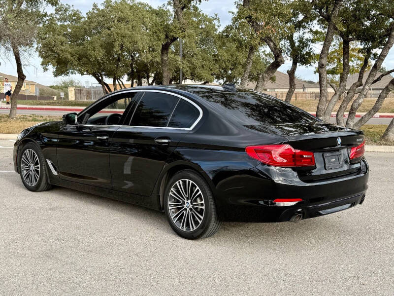 2018 BMW 5 Series 530i