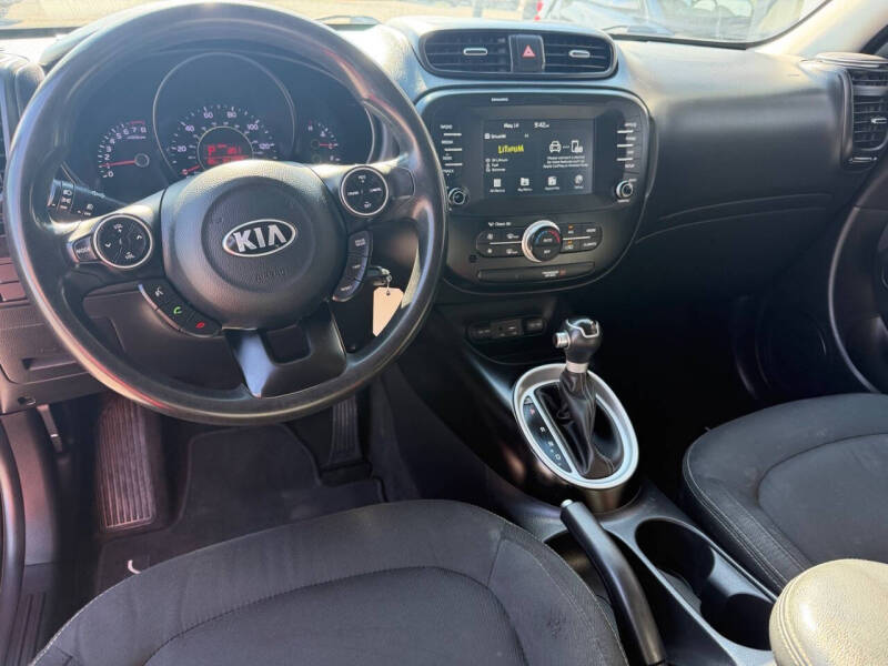 2018 Kia Soul +