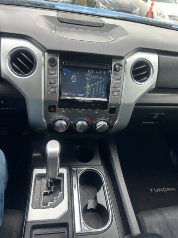 2016 Toyota Tundra SR5