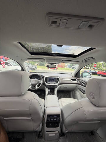 2017 GMC Acadia SLT-1