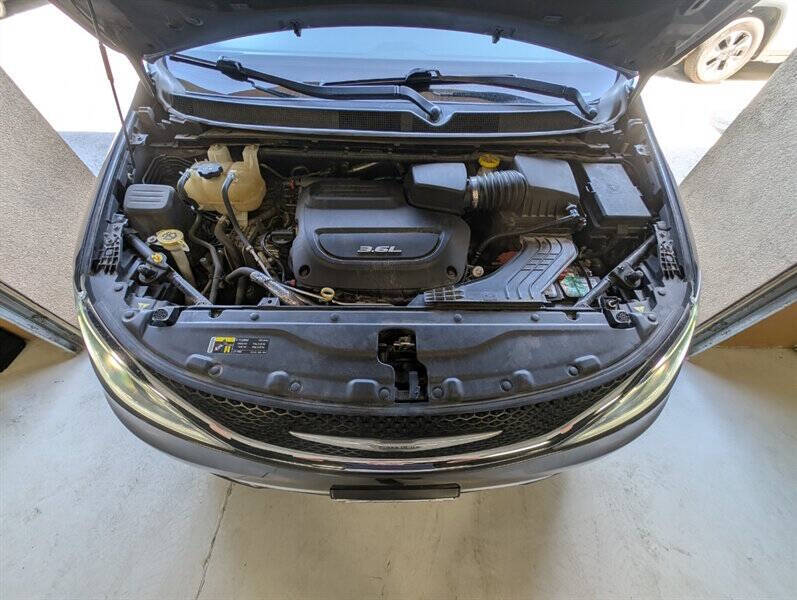 2017 Chrysler Pacifica Limited