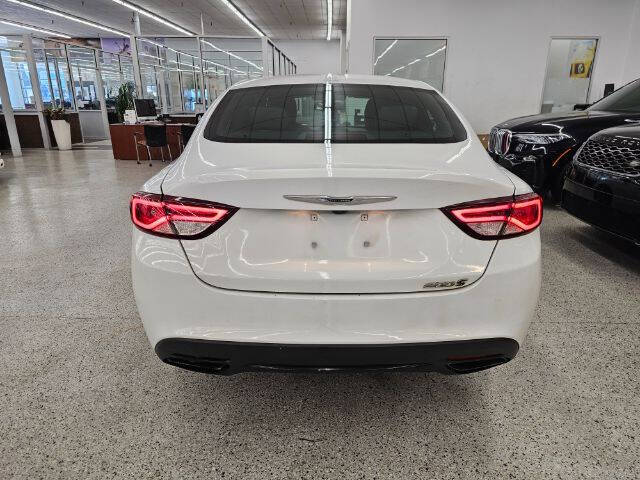 2015 Chrysler 200 S