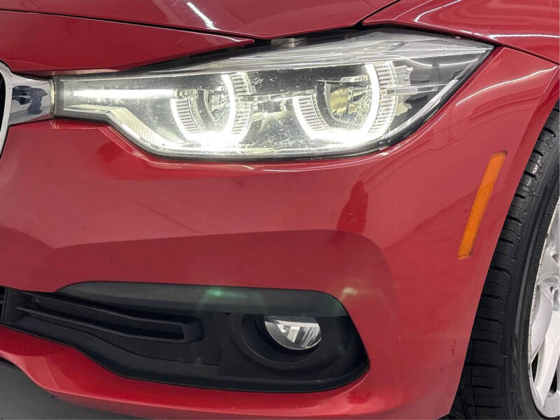 2018 BMW 3 Series 320i xDrive