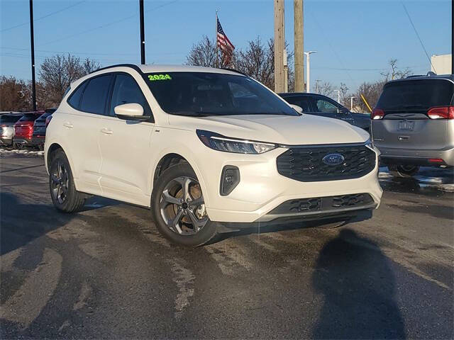 2024 Ford Escape Hybrid ST-Line Select