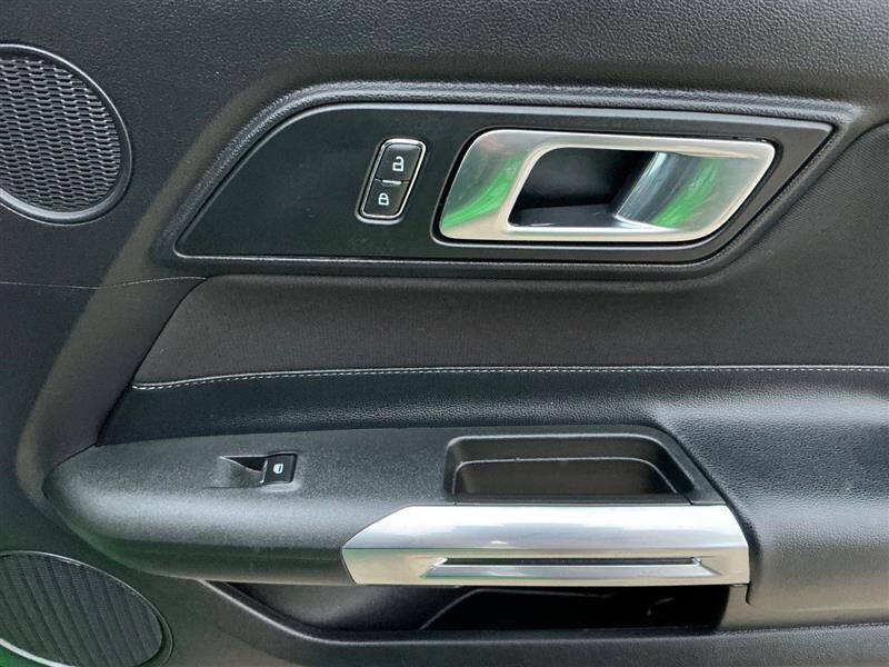 2019 Ford Mustang EcoBoost