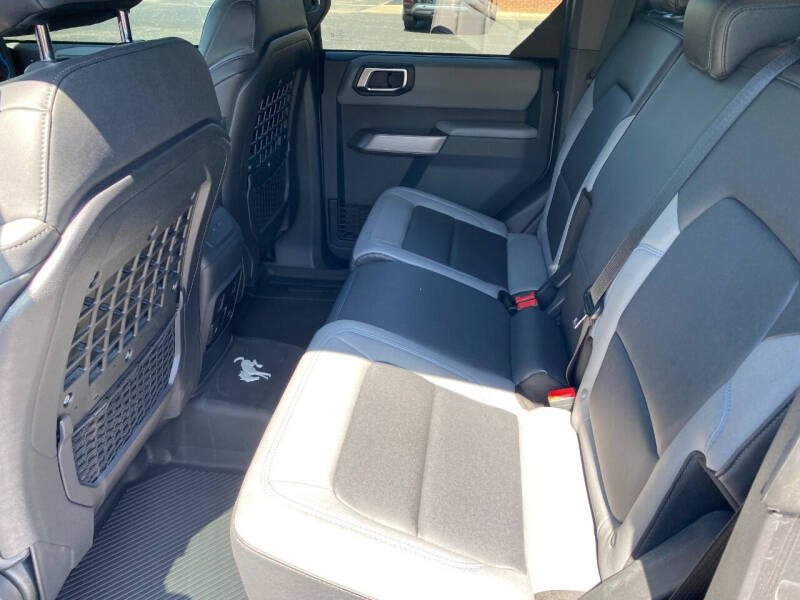 2022 Ford Bronco Base Advanced