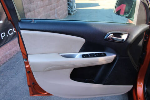 2011 Dodge Journey Mainstreet