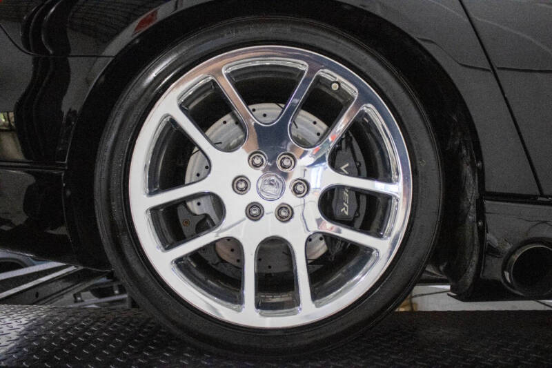 2003 Dodge Viper SRT-10