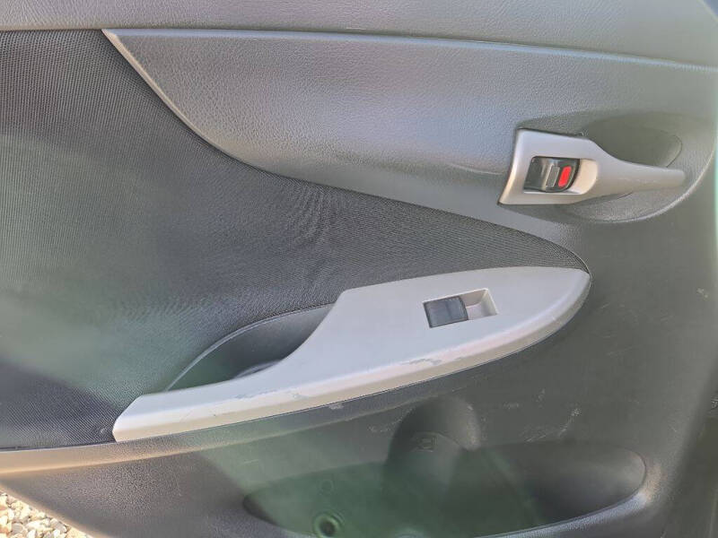 2011 Toyota Corolla S