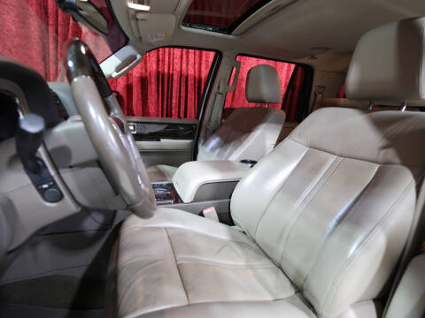 2017 Lincoln Navigator Select