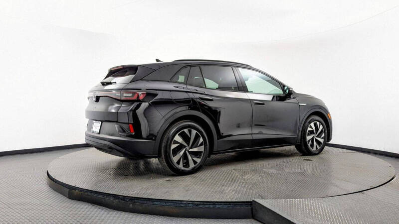 2023 Volkswagen ID.4 Pro