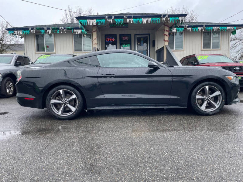 2016 Ford Mustang V6
