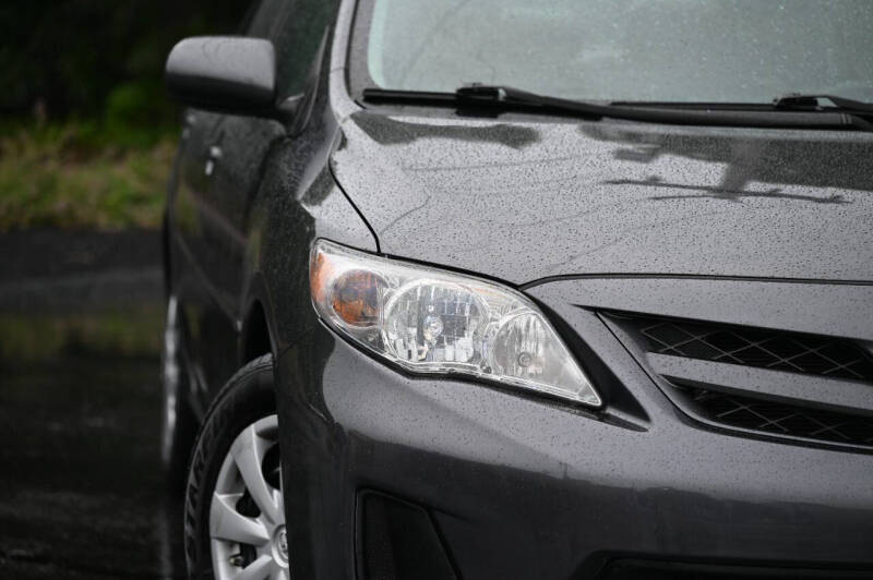 2012 Toyota Corolla LE