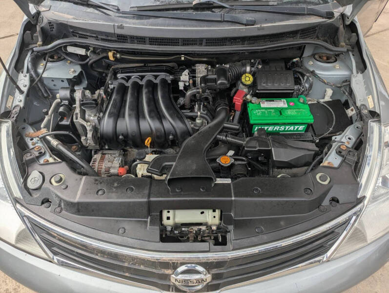 2012 Nissan Versa 1.8 S