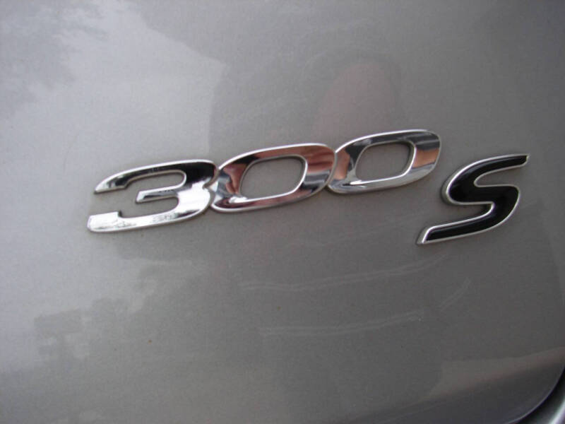 2016 Chrysler 300 S