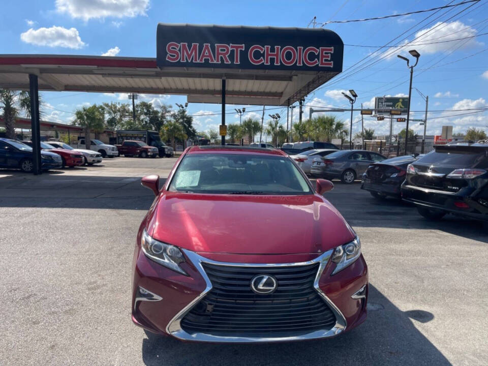 2017 Lexus ES 350 for sale at SMART CHOICE AUTO in Pasadena, TX