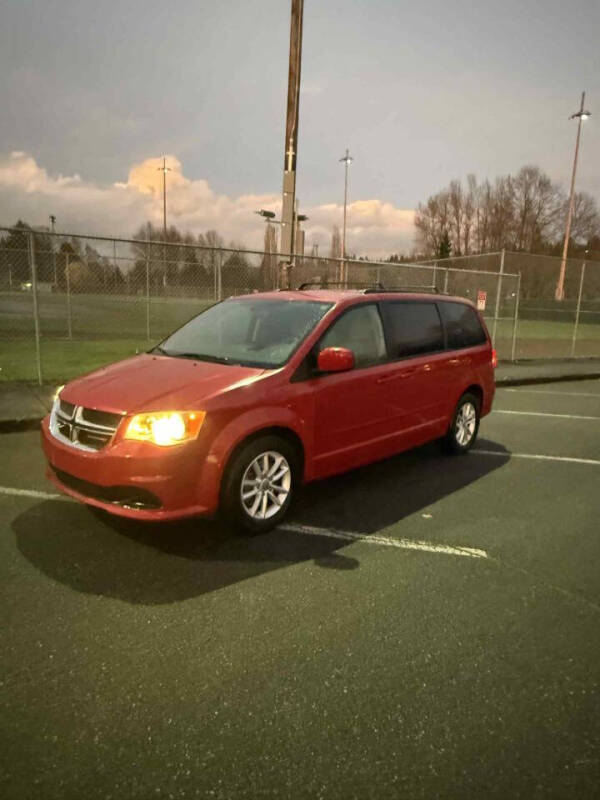 2014 Dodge Grand Caravan SXT's photo