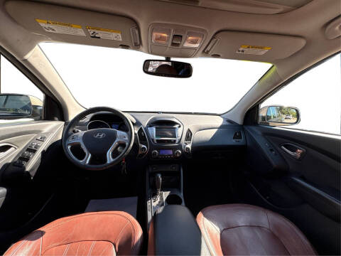 2011 Hyundai Tucson GLS