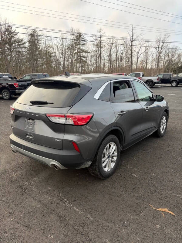 2021 Ford Escape Hybrid SE