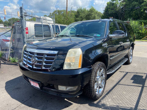 2007 Cadillac Escalade ESV for sale at Six Brothers Mega Lot in Youngstown OH