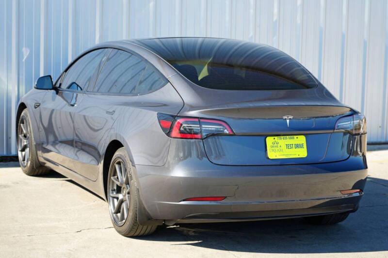 2023 Tesla Model 3