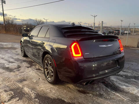 2016 Chrysler 300