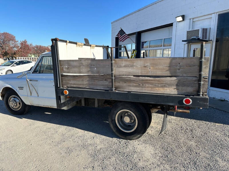 1970 Chevrolet C/K 30 Series