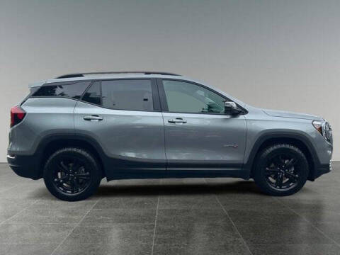 2023 GMC Terrain AT4