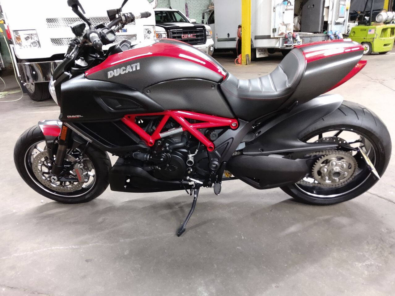 2013 ducati diavel price