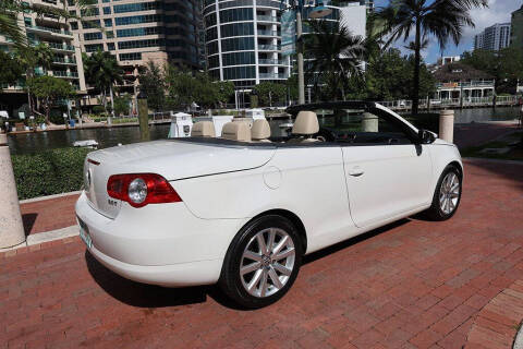 2011 Volkswagen Eos Komfort SULEV