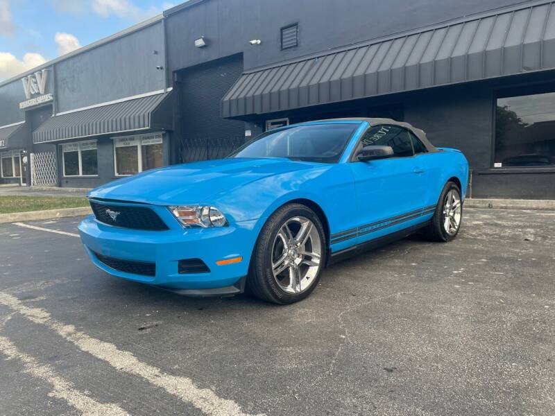 2011 Ford Mustang for sale at Motor Trendz Miami in Hollywood FL