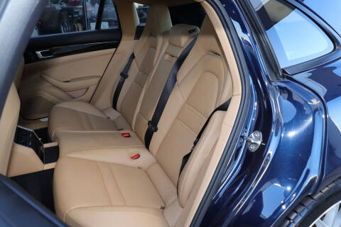 2018 Porsche Panamera 4 Sport Turismo