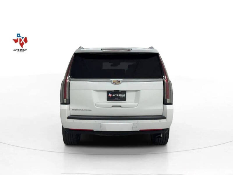 2019 Cadillac Escalade Platinum